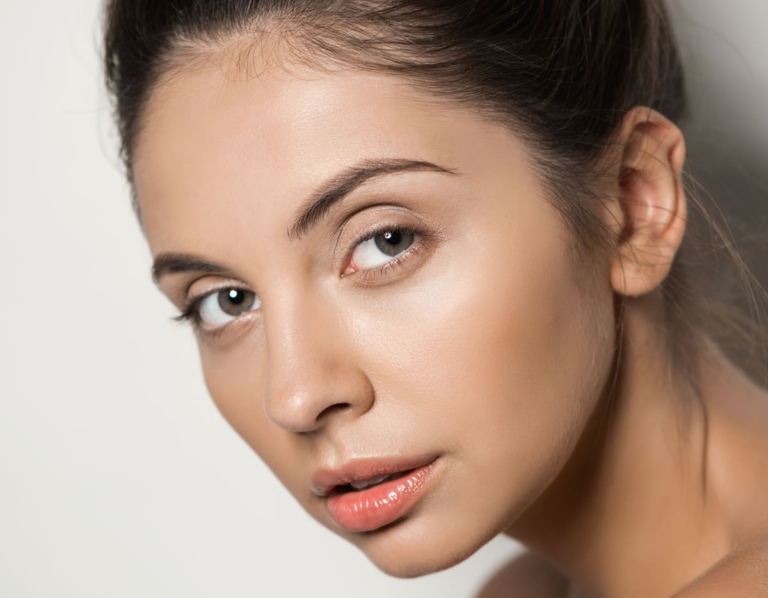 Perfil Definido: Como a Lipo de Papada Melhora o Contorno da Mandíbula e Deixa o Rosto Mais Harmônico